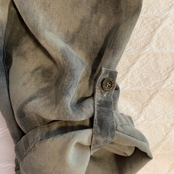 Army camouflage jumpsuit by Crème Fraiche. - Picture 10 of 15